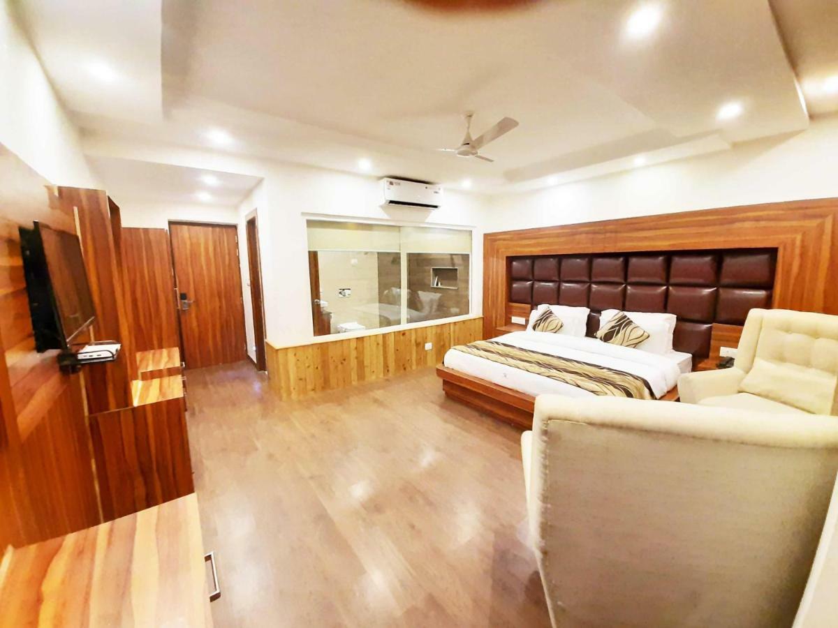 Hotel Trinity Heights McLeod Ganj Bagian luar foto