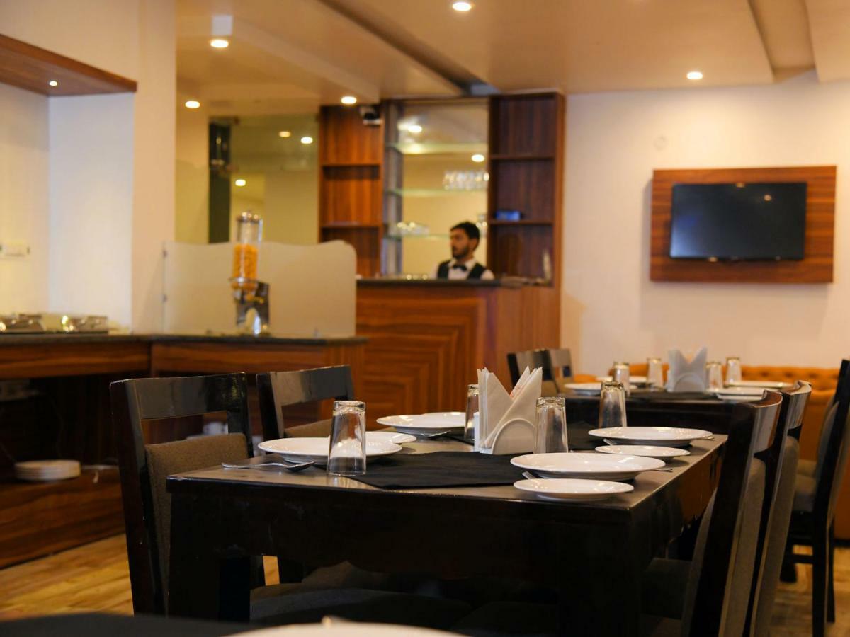 Hotel Trinity Heights McLeod Ganj Bagian luar foto