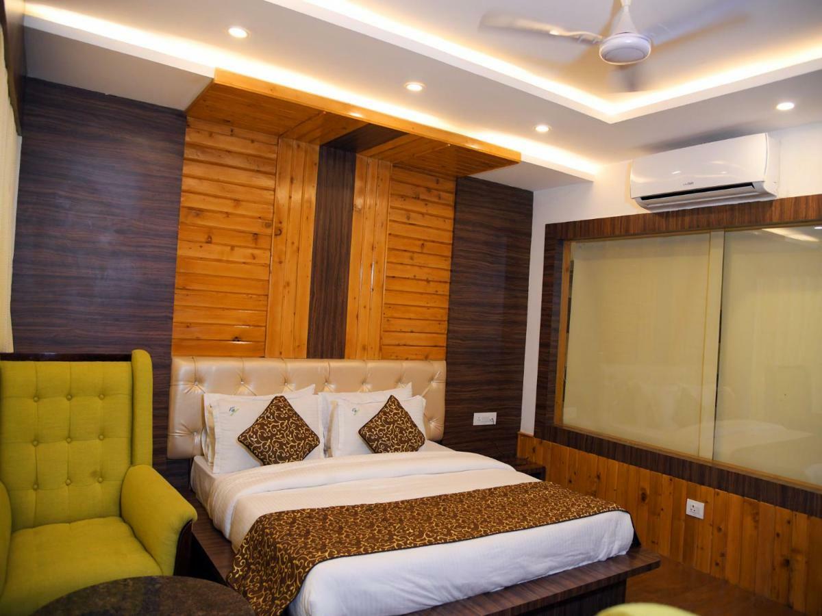 Hotel Trinity Heights McLeod Ganj Bagian luar foto