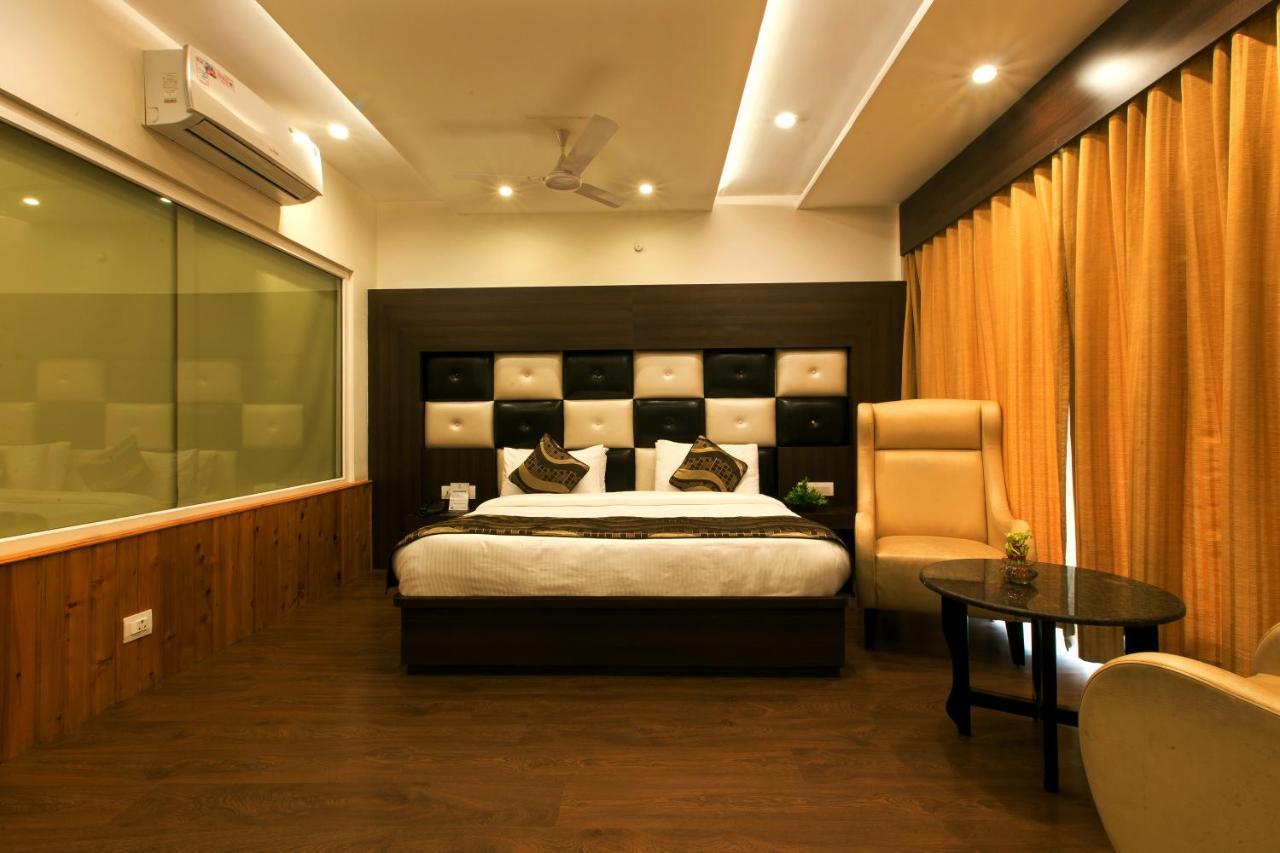 Hotel Trinity Heights McLeod Ganj Bagian luar foto