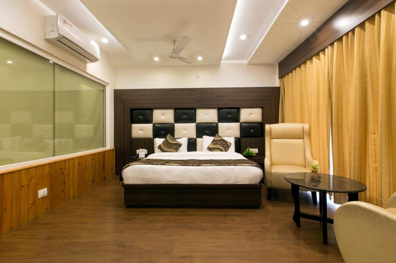 Hotel Trinity Heights McLeod Ganj Bagian luar foto
